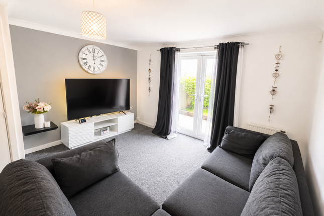 7, Willows End, Leicester photo 2