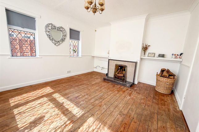 Tanglyn, Rush Green Road, Clacton-on-sea photo 4