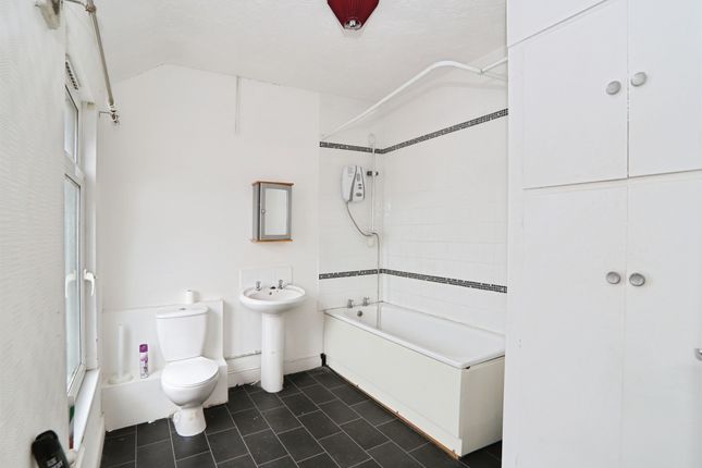 22, Thurston Road, Pontypridd photo 2