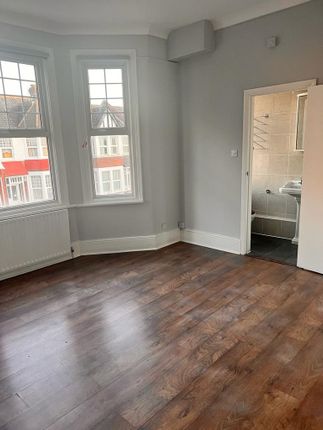 Thumbnail Room to rent in London Road, London