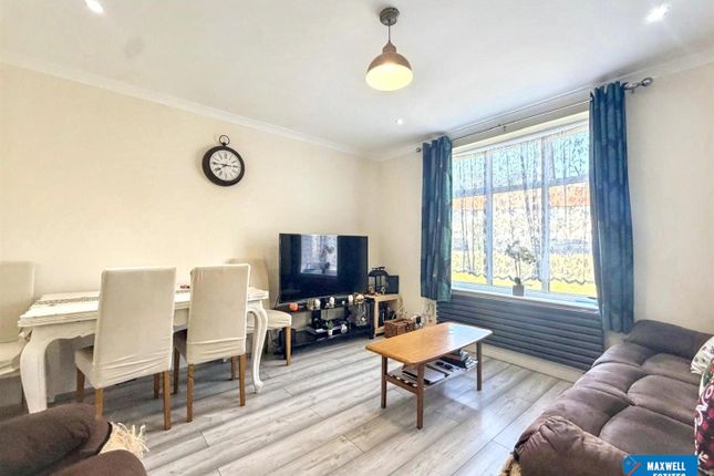 74, Fortescue Road, Middlesex photo 4