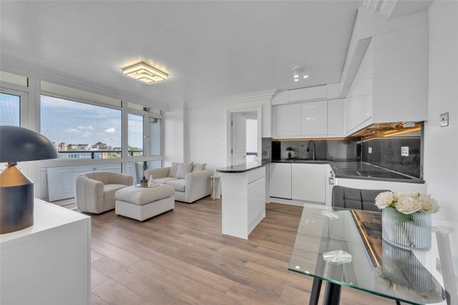 Thumbnail Flat to rent in Stuart Tower, 105 Maida Vale, London