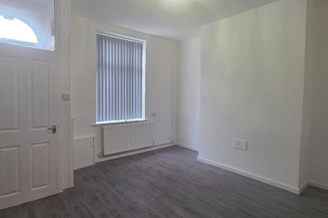 11 Plato Street, Oldham photo 3