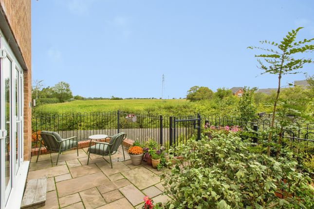 1, Goldfinch Drive, Preston photo 3