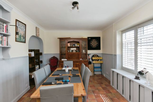 17, Bodiam Avenue, East Sussex photo 4