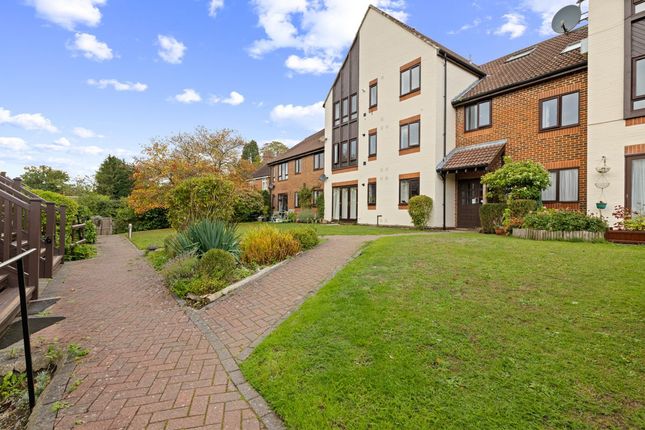 1-bed flat on Haslemere, £175,000