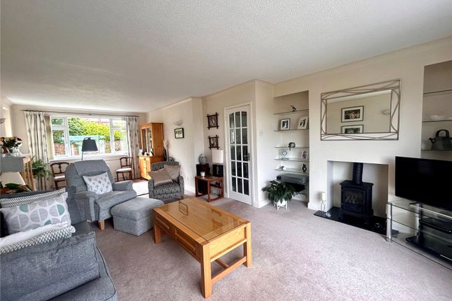 27, Martlet Avenue, Stockport photo 3