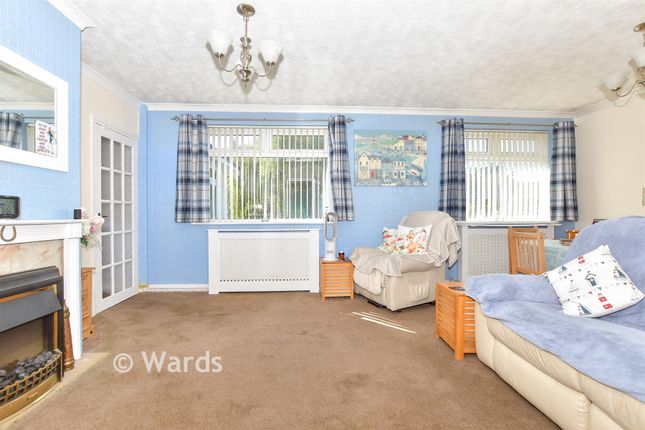 6, Dunes Road, Greatstone photo 3