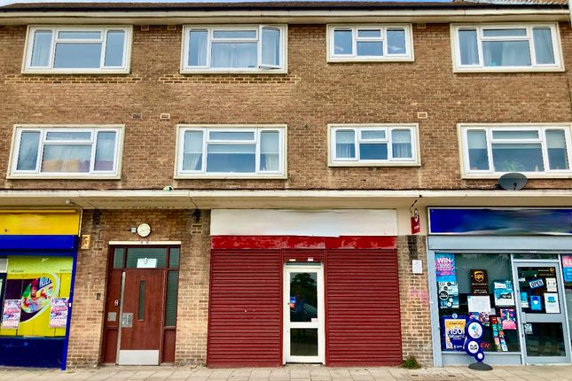 Thumbnail Retail premises to let in Hacton Parade, Central Drive, Hornchurch