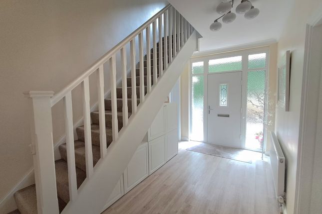 1 Park Lane, Cowplain, Waterlooville photo 2