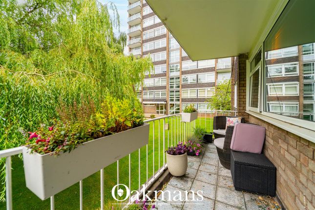 Flat for sale in High Point, Richmond Hill Road