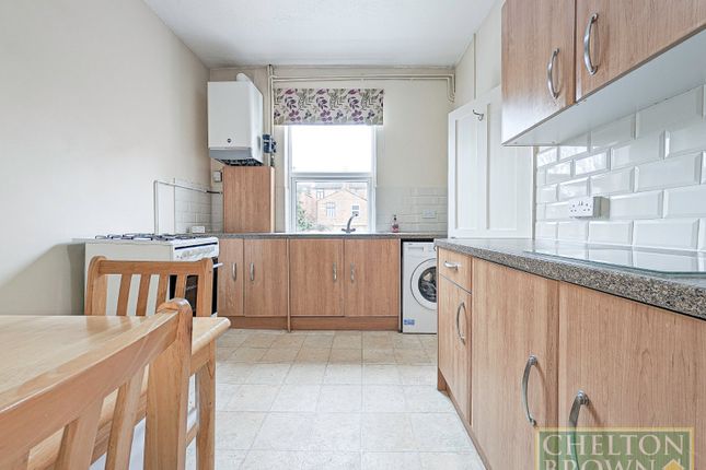 Flat to rent in Cyril Street, Northampton