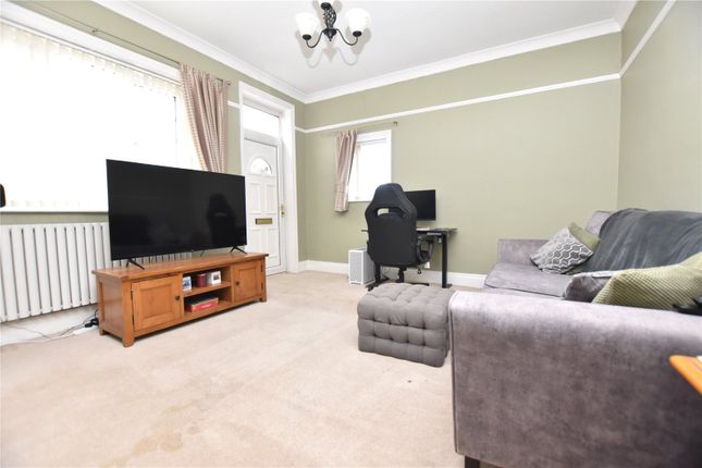 475, Westerton Road, Wakefield photo 2