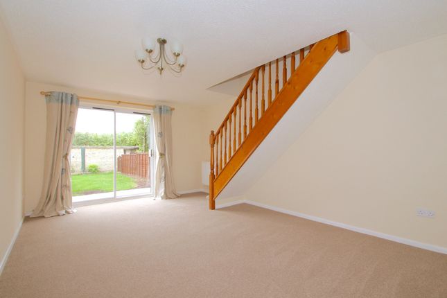 10, The Bramblings, Bicester photo 3