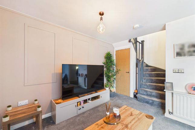 11, Ruskin Way, Brough photo 2
