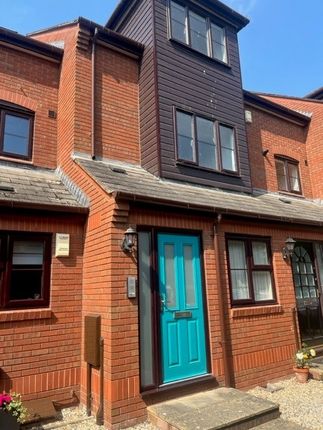 Maisonette to rent in Pitts Court, Old Mill Close, Exeter
