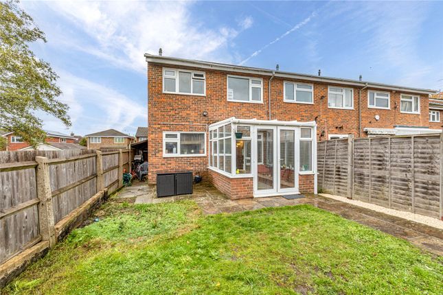 129, Orchard Way, Surrey photo 3
