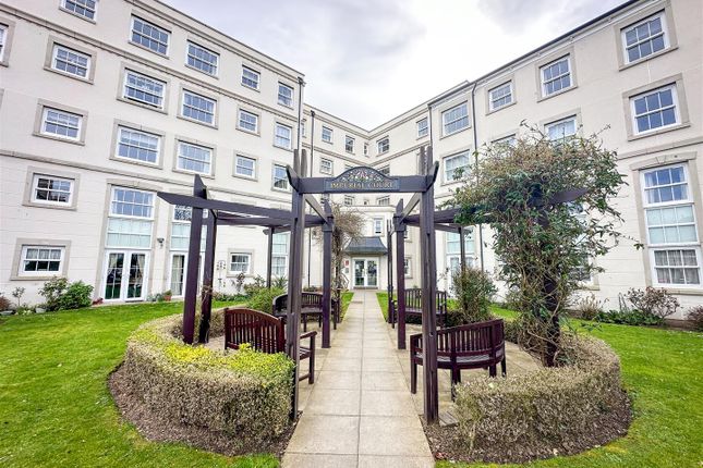 Flat for sale in Imperial Court, Marine Parade West, Clacton-On-Sea