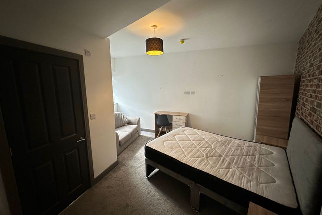 Thumbnail Flat to rent in Bridge Road, Leicester