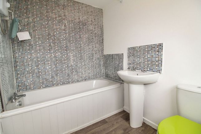 22a Jubilee Terrace, Bedlington photo 4