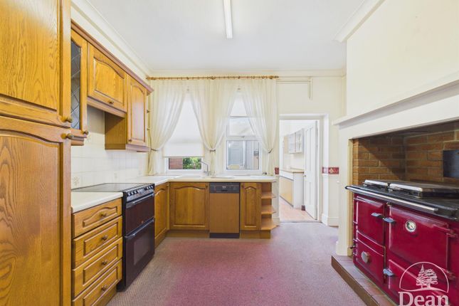 12, Station Street, Cinderford photo 3
