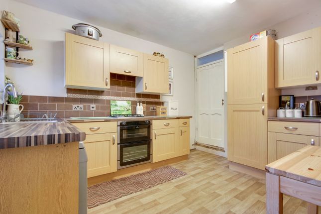14, Fort Terrace, Barnstaple photo 3