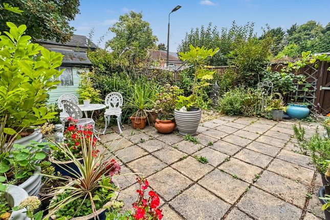 61 Beechcroft, Manchester photo 4