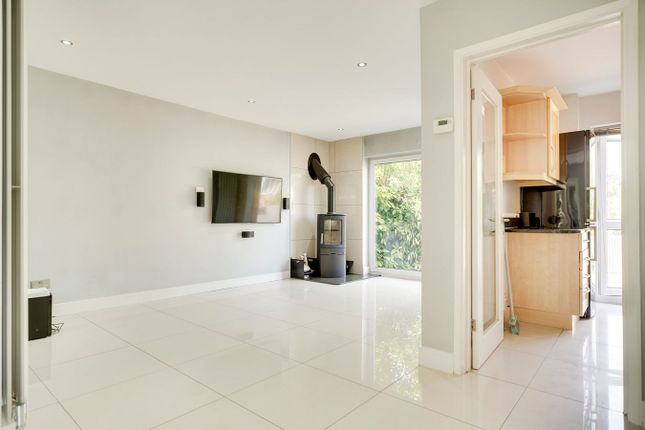 9, Appleton Fields, Bishop's Stortford photo 4