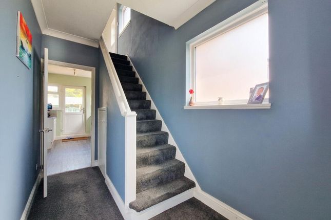 30, Newington Close, Southend-On-Sea photo 2