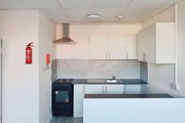 Flat 3, 89-101 Belgrave Road, Leicester photo 2