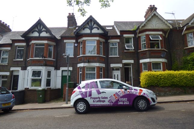 6 Bedroom Terraced For Rent