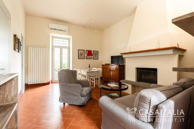 Thumbnail Apartment for sale in Cortona, Toscana, Italy