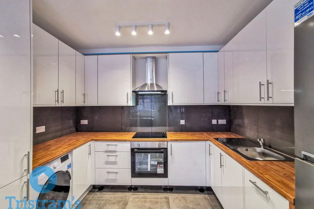 24, Princess Avenue, Nottingham photo 3