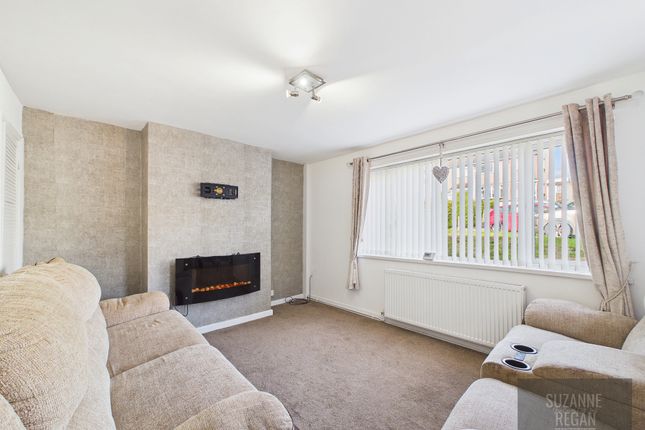 15 Flaunden Close, Coventry photo 3