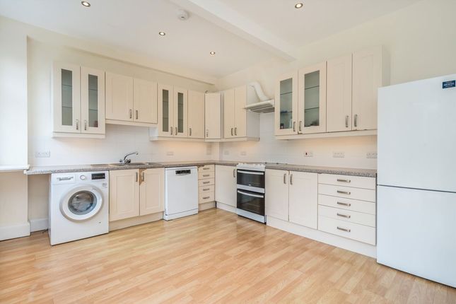 55, Wood Vale, London photo 4
