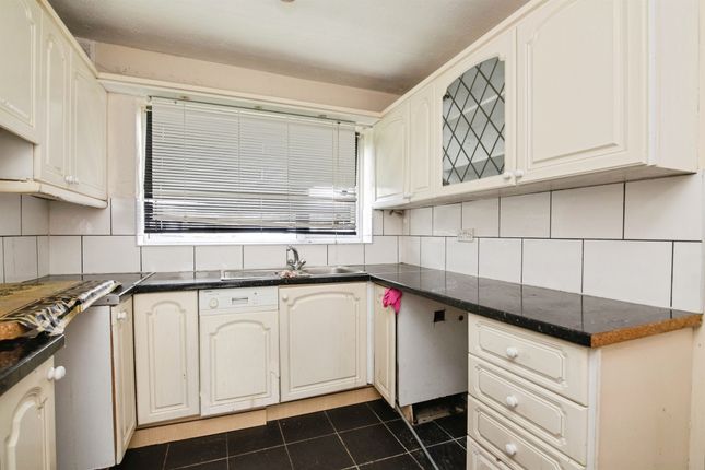 66, Tudor Court, Tipton photo 4