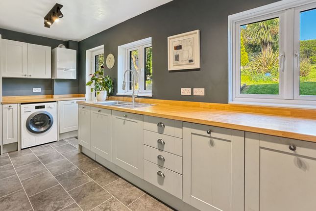 Sherwood Cottage Lower Road, Sandown photo 4