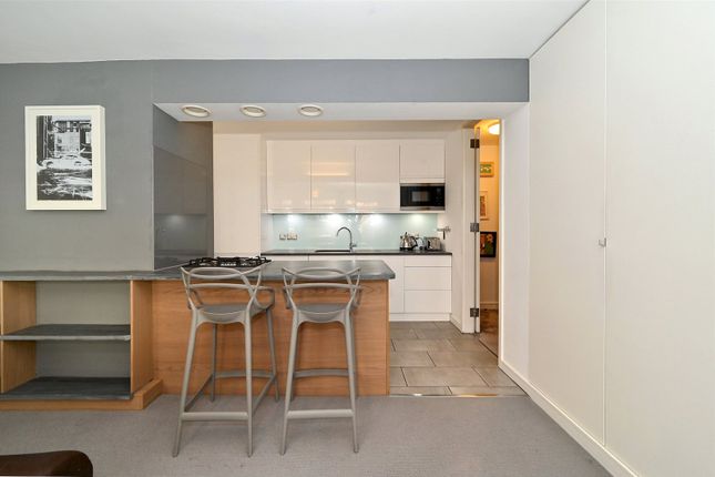 Flat for sale in Elm Park Gardens, London