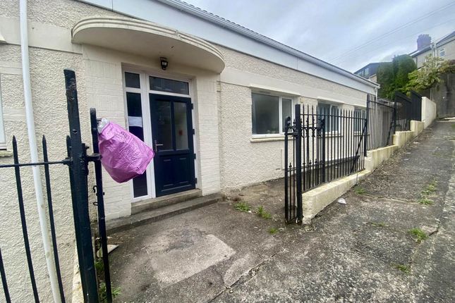 Twizzle Lodge, Off Hawthorne Avenue Uplands Swansea photo 4