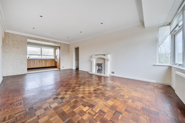 41, The Shimmings, Boxgrove Road, Guildford photo 2
