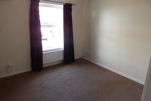 5, Grimston Close, Leicester photo 2