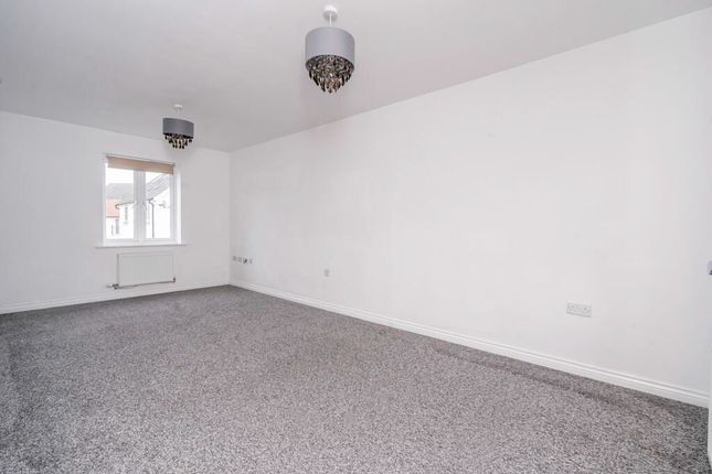 13, Tiree Court, Milton Keynes photo 3