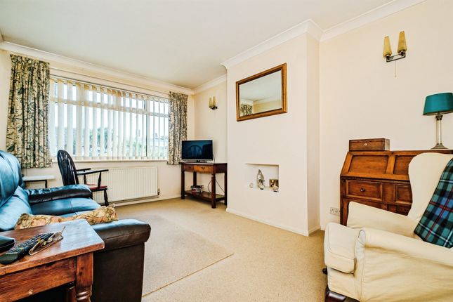 155, Meadow Road, Worthing photo 2