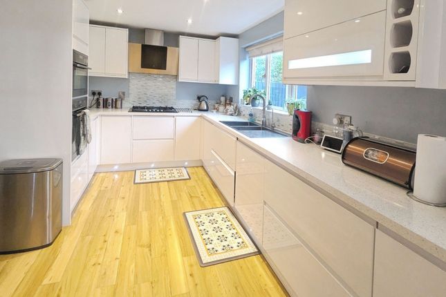 7 Richmond Drive, Grantham photo 3