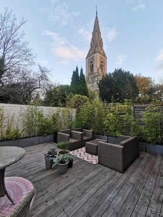 Mews house for sale in Cookes Lane, Cheam