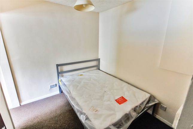 Room to rent in Parklands Drive, Chelmsford