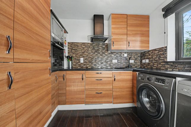 Flat 4, Twin Oaks 306A Spring Road, Southampton photo 4