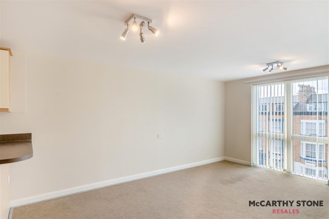 27 North Bay Court, 119 North Marine Road, Scarborough photo 3