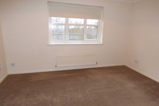 Property to rent in Columbine Gardens, Oxford