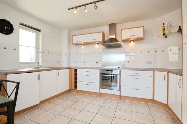 123, Jim Driscoll Way, Cardiff photo 4